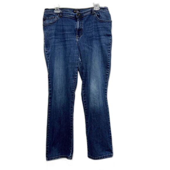 Lee Straight Jeans Relaxed Fit Medium Wash Blue Lightweight Denim Womens size 14 - Picture 1 of 8